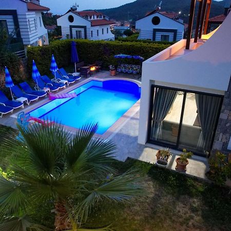 Lorenzo- 4 Bedroom Holiday Villa In Hisaronu Fethiye Buitenkant foto